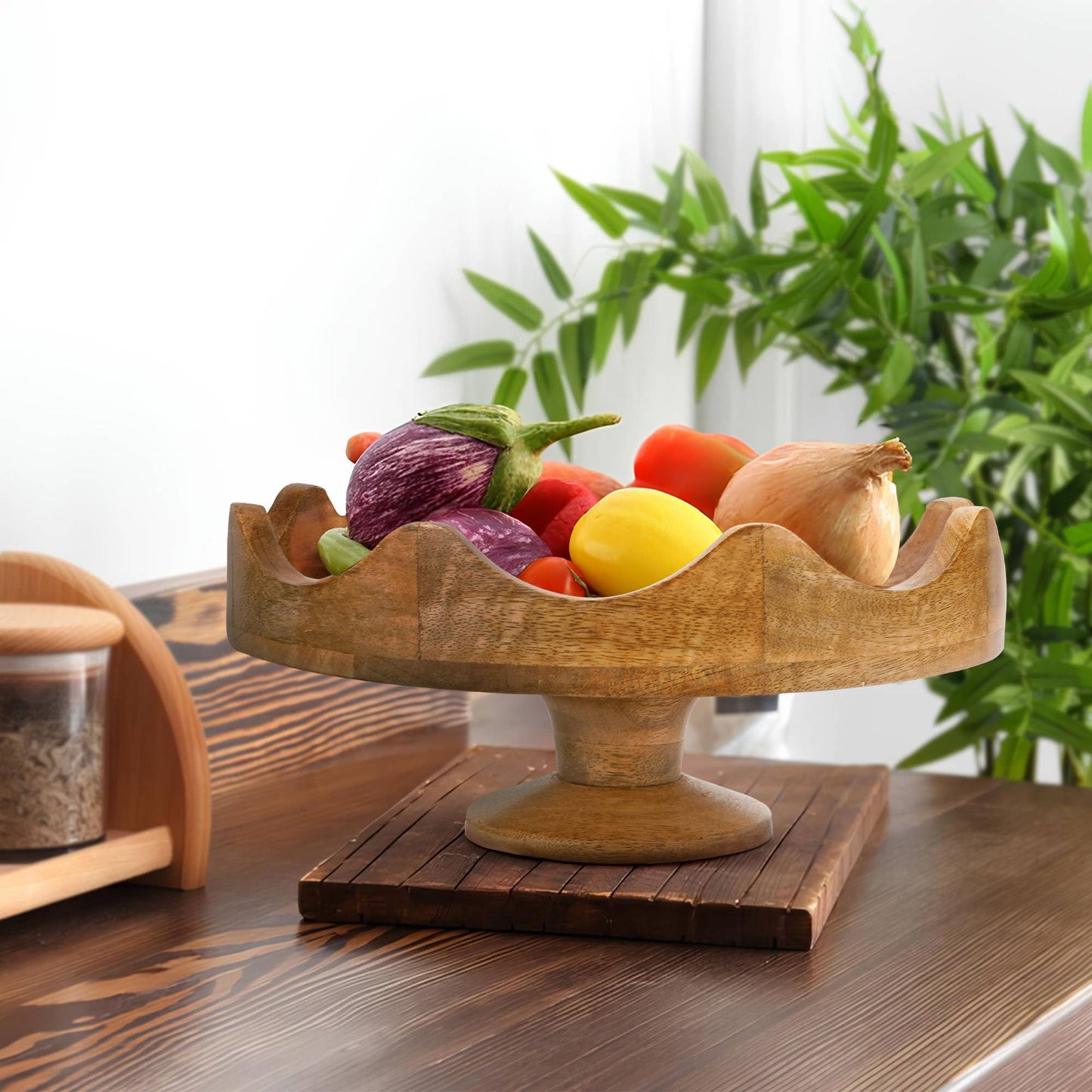 Scalloped Pedestal Fruit Stand
