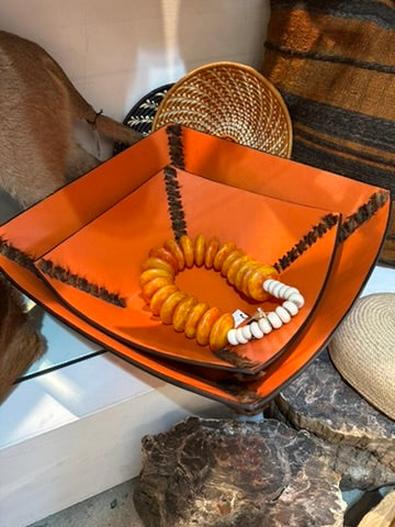 Four Corners Whipstiched Bowls