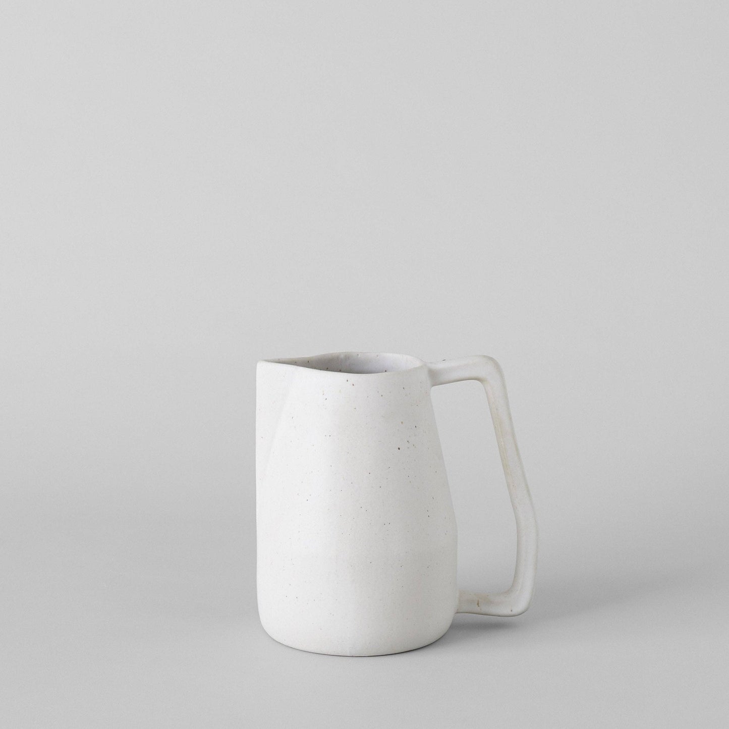 Novah Pitcher - Off White