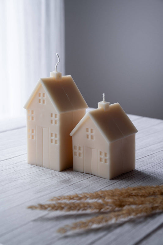 Holiday House Candle