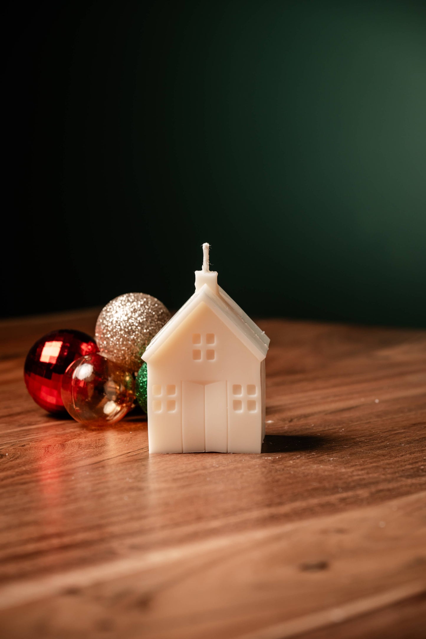 Holiday House Candle