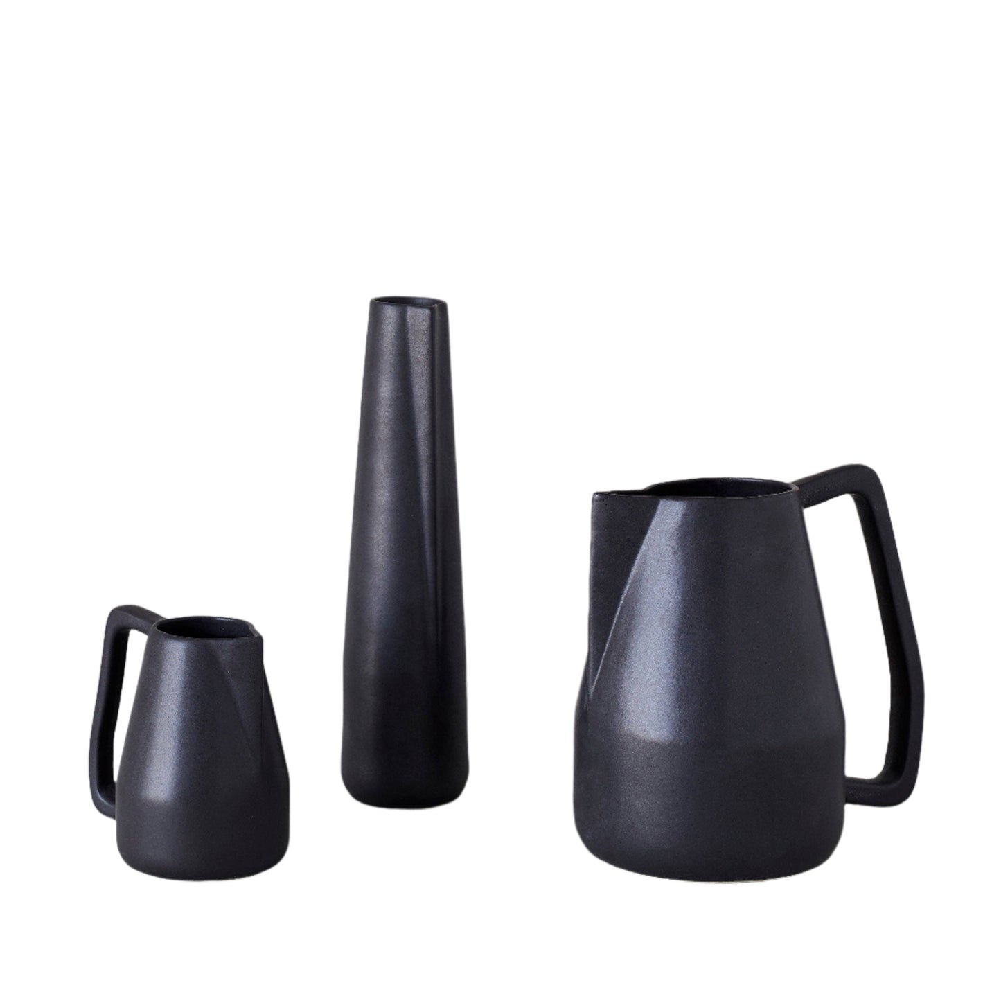 Novah Pitcher - Black