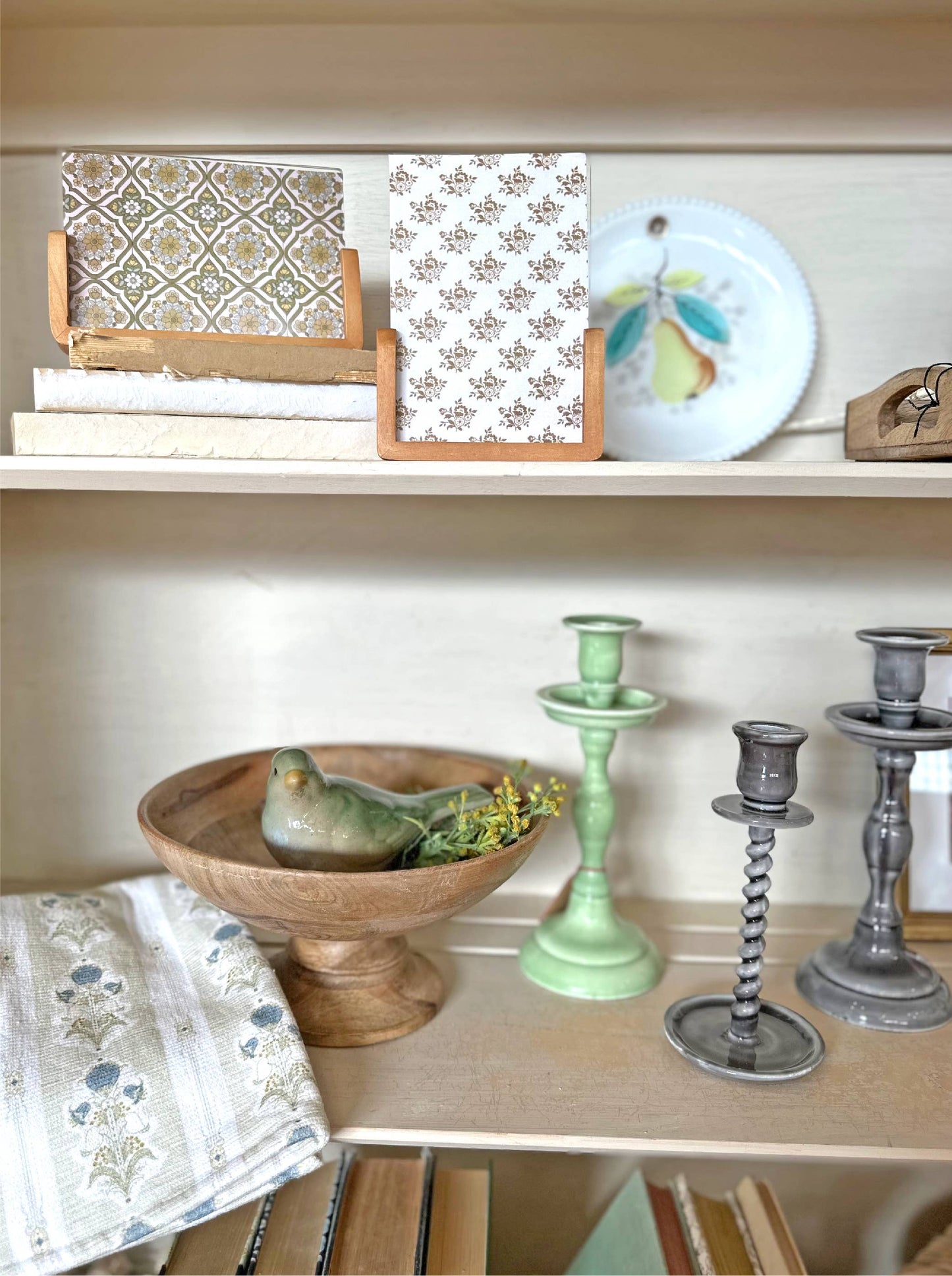 Classic Wood Pedestal Bowl