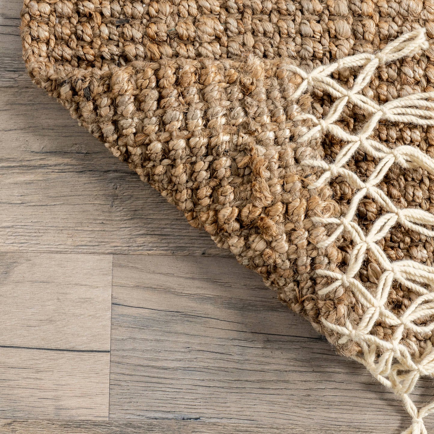 Jute Area Rug - White fringe