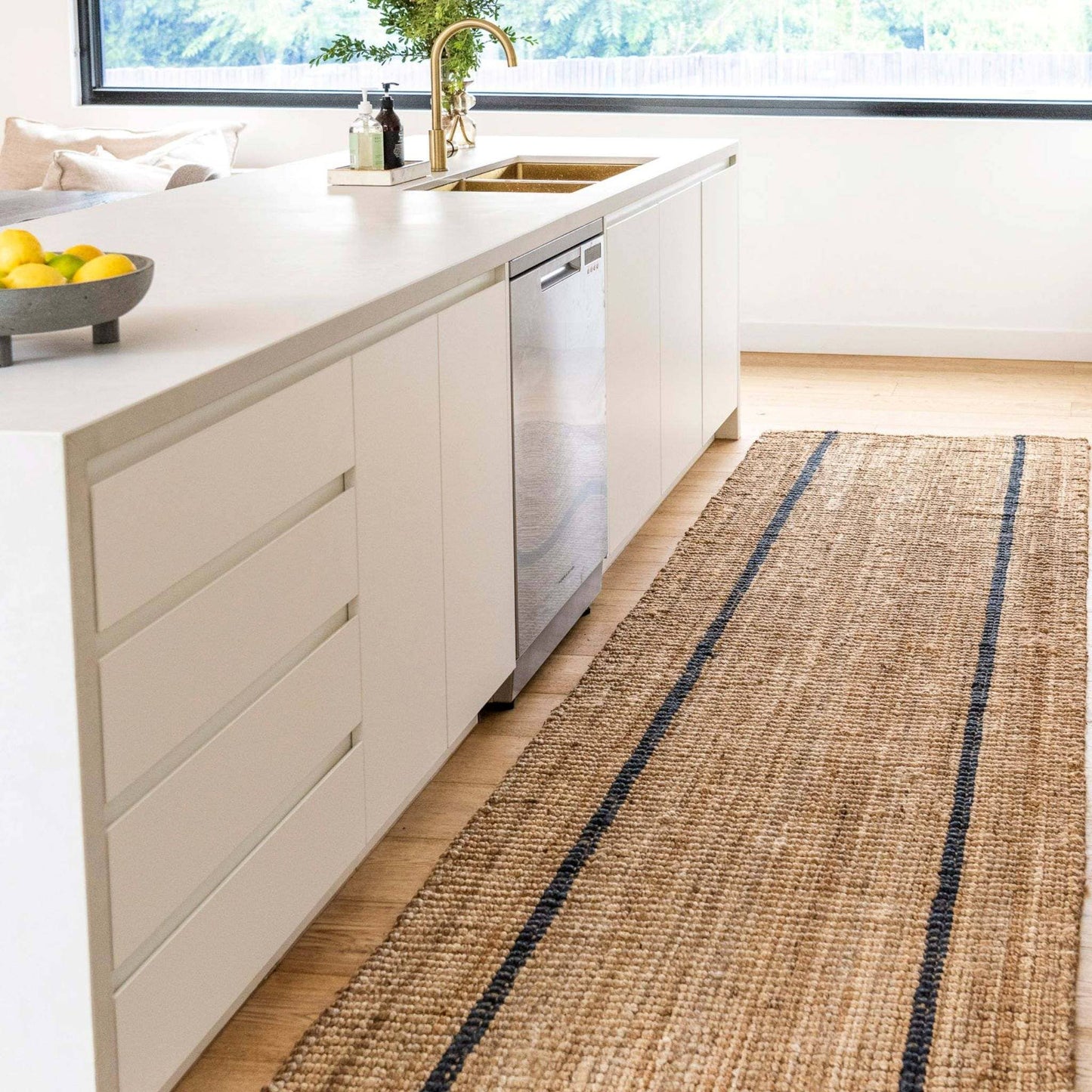 Hand Crafted Jute Bouclé Runner - 2'6"x10'
