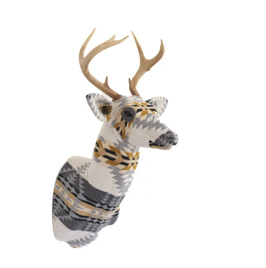 The Buck in Rancho Arroyo White