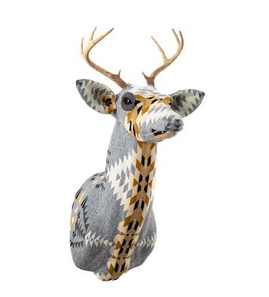 The Buck in Rancho Arroyo Silver