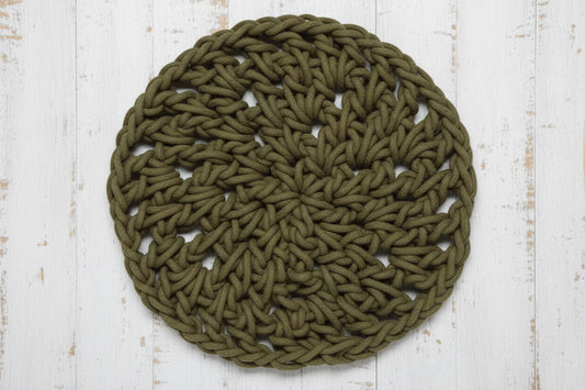 Olive Branch Knotted Trivet