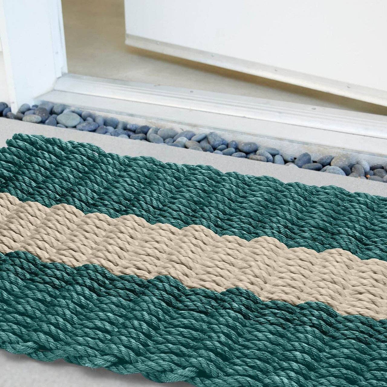 Lobster Rope™ Outdoor Doormat: Spruce with Light Tan Stripe