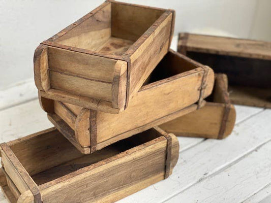 Vintage - Brick Molds